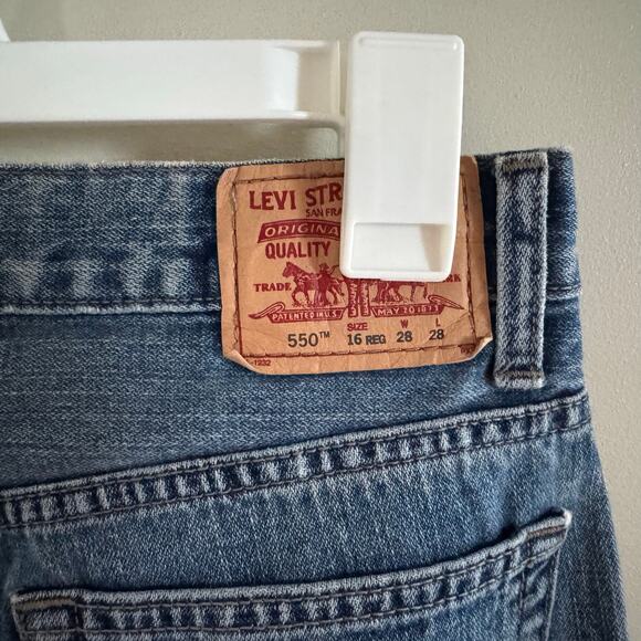 Levi’s 550 Relaxed Fit Denim Jeans Size 16 or 28x 28 - Picture 5 of 6